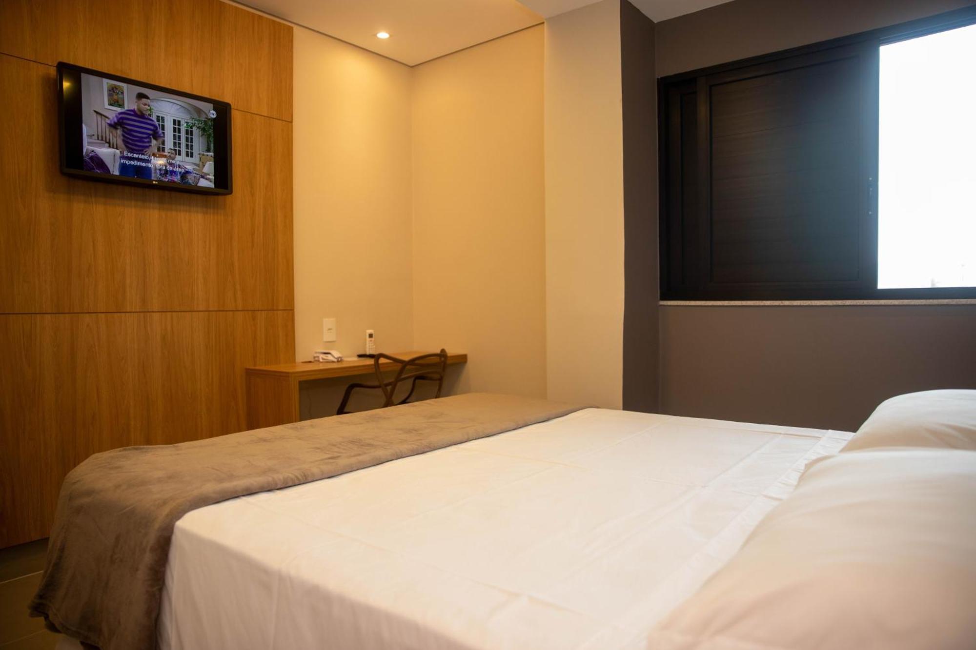 Serravita Hotel Пиуи Екстериор снимка